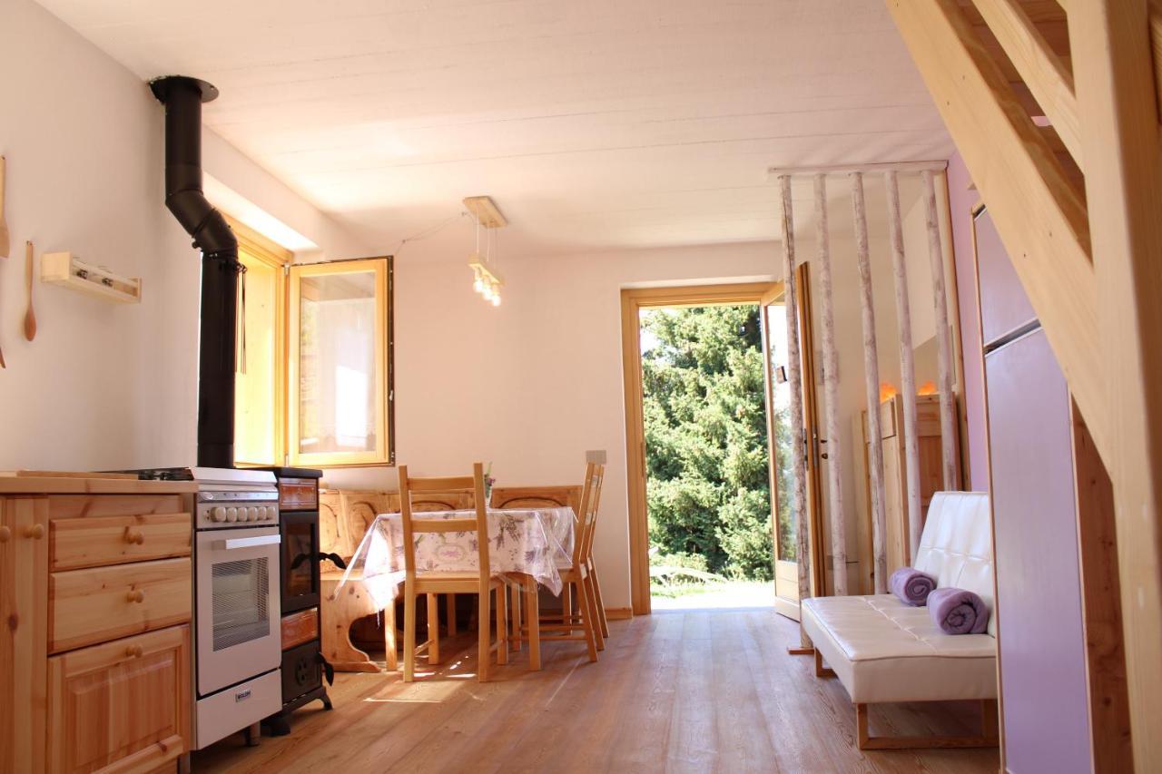 Chalet Baita Delle Favole Di Rosarita Berbenno di Valtellina エクステリア 写真
