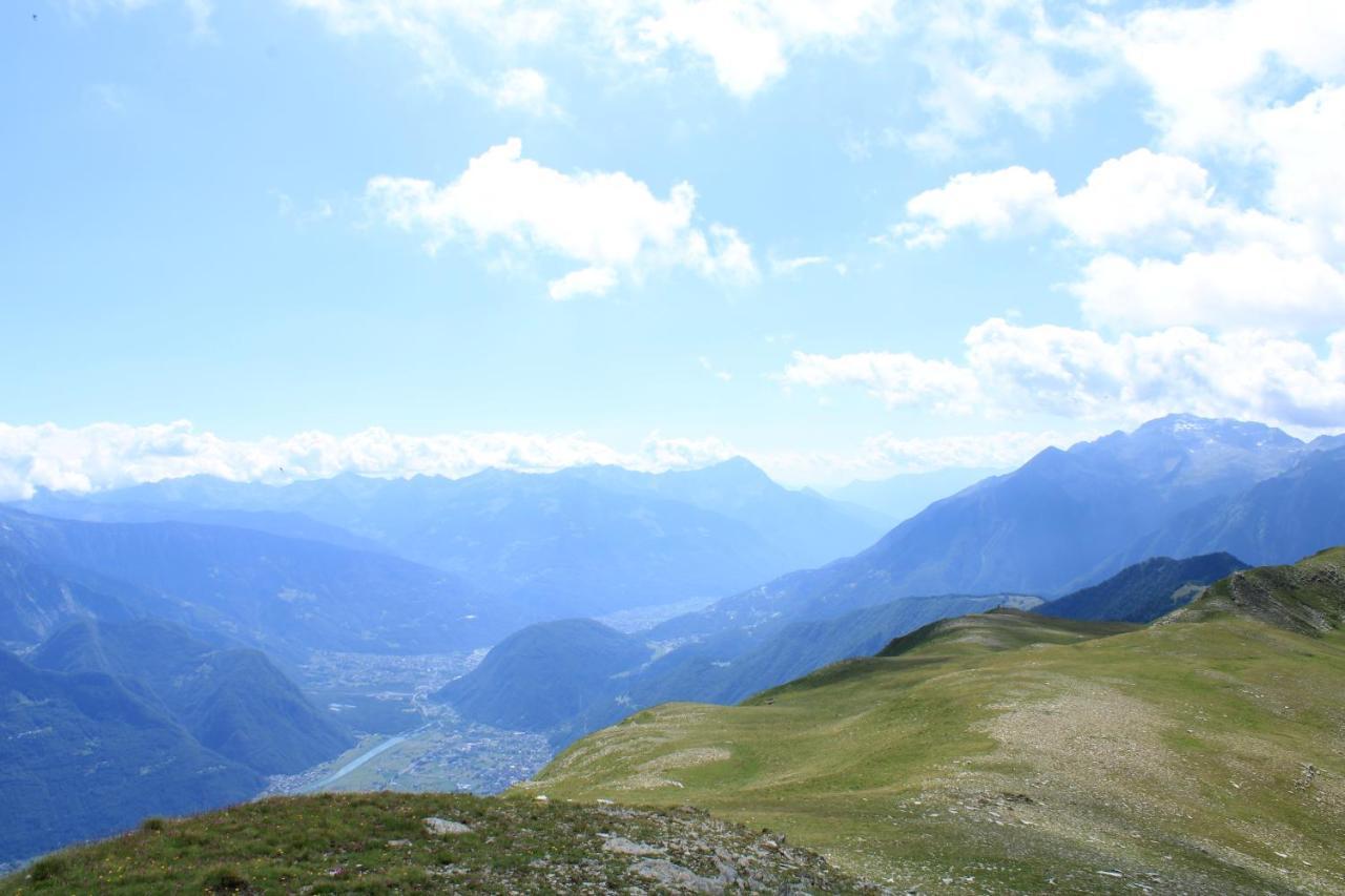 Chalet Baita Delle Favole Di Rosarita Berbenno di Valtellina エクステリア 写真