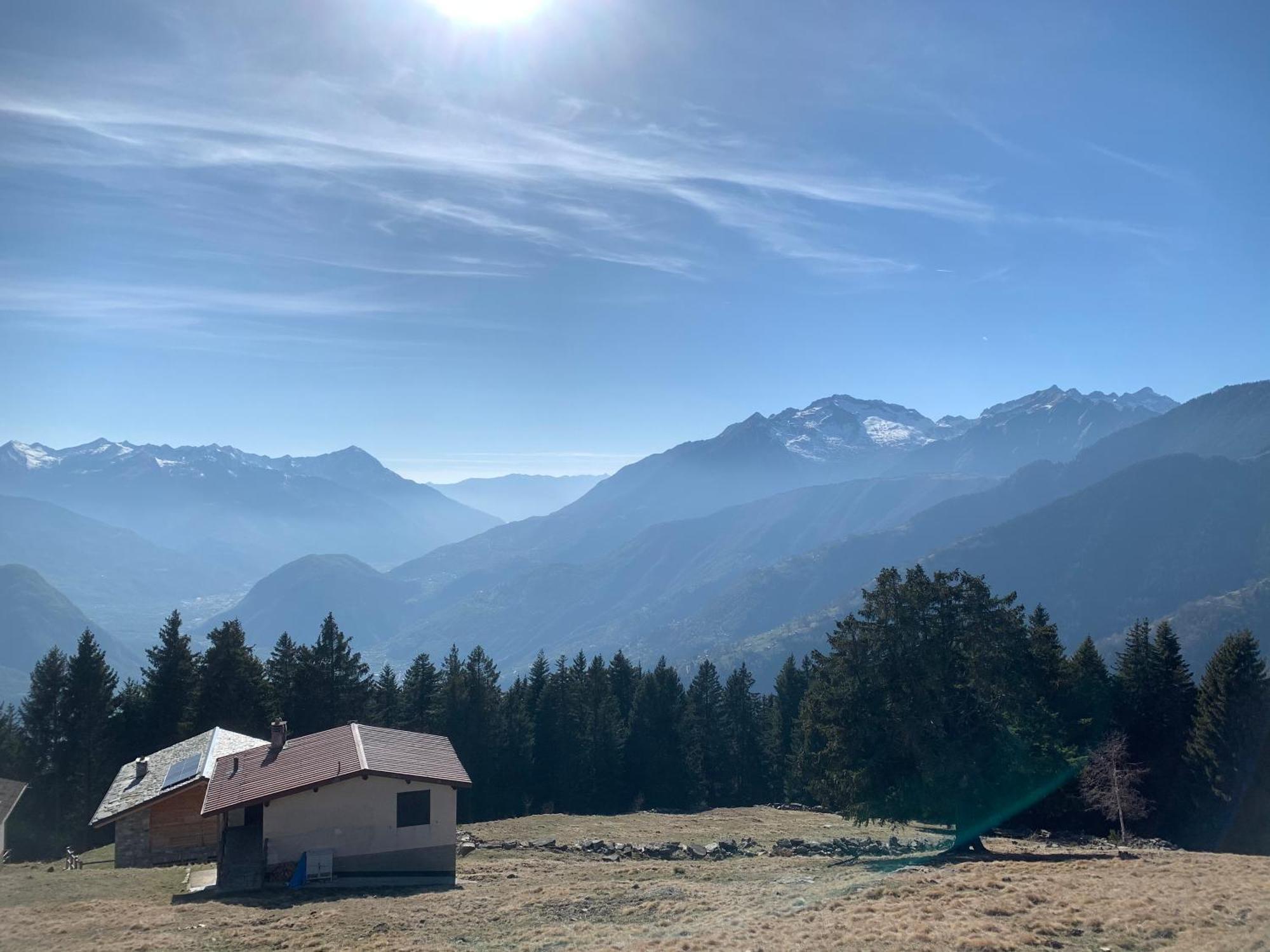 Chalet Baita Delle Favole Di Rosarita Berbenno di Valtellina エクステリア 写真
