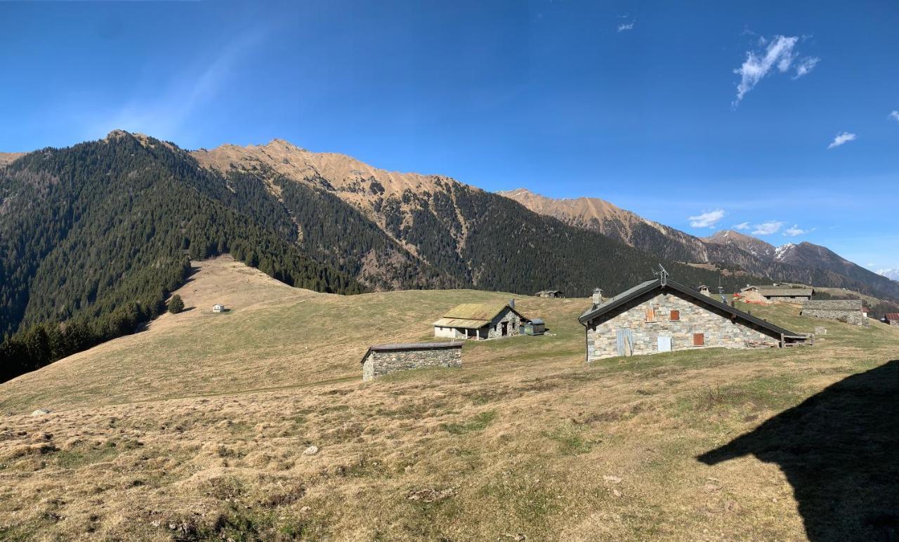 Chalet Baita Delle Favole Di Rosarita Berbenno di Valtellina エクステリア 写真